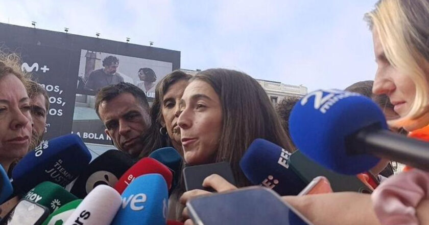 Maricarmen acepta el acuerdo con Urbagestión para volver a casa y su abogada lamenta que la empresa «no quiso negociar hasta ayer»