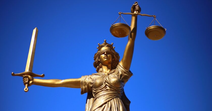 Cómo funciona la Justicia en España: órganos y jerarquía