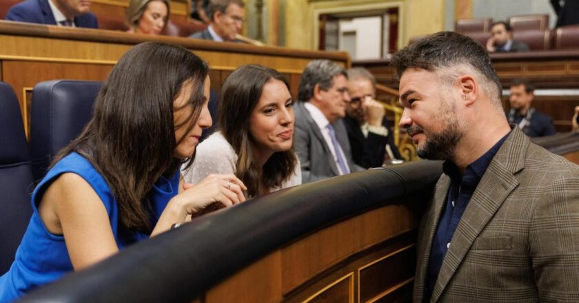 Rufián y Montero harán “equipo” en la campaña de las elecciones y ERC incorporará a Podemos en las listas