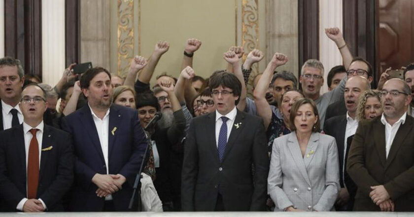 Referéndum, cárcel, huida y amnistía a Puigdemont y los exconsellers: cronología de una década de procés