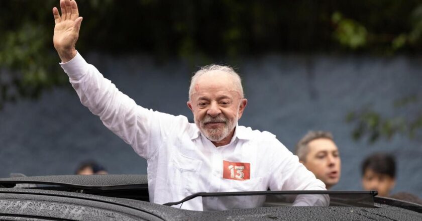 Lula da Silva logra la remontada: vence a Flávio Bolsonaro y será presidente de Brasil por cuarta vez