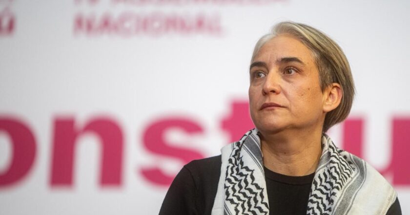 El Frente Amplio responde al órdago de Podemos y Rufián: confirma a Colau como candidata y llama a Montero a sumarse